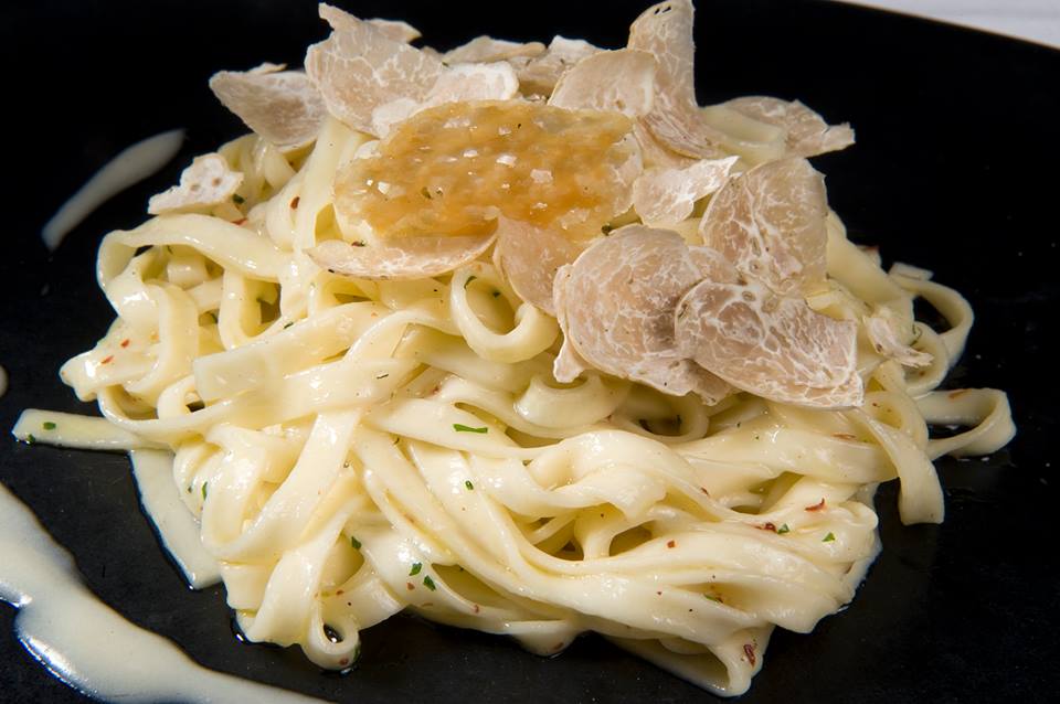 Pasta con trufa blanca